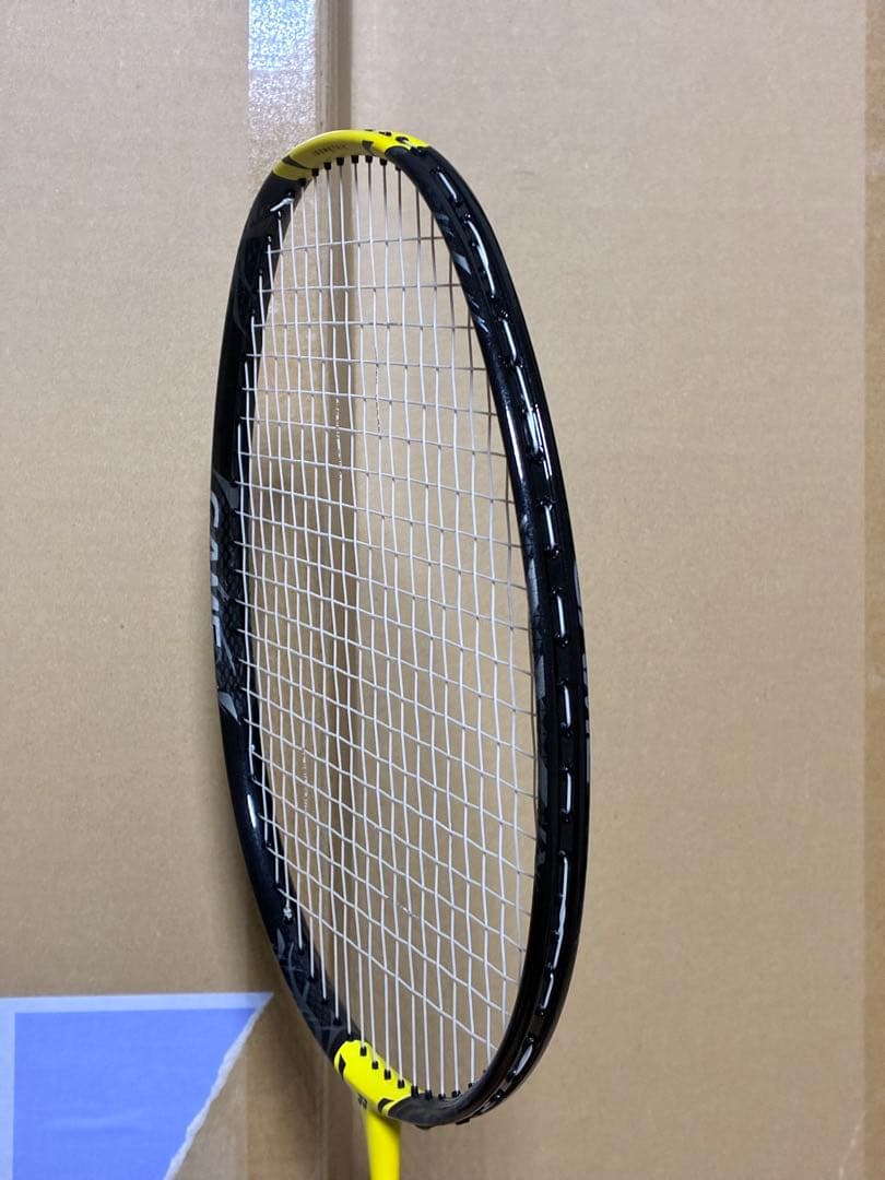 ヨネックス　ナノフレア1000ゲーム　4UG5