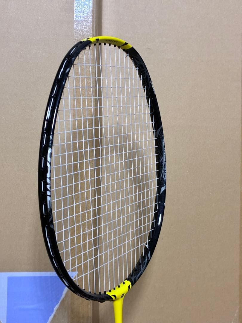 ヨネックス　ナノフレア1000ゲーム　4UG5