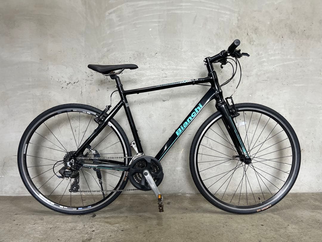 クロスバイク　 ビアンキ ローマ4 Bianchi ROMA 4 タイヤ新品❗️