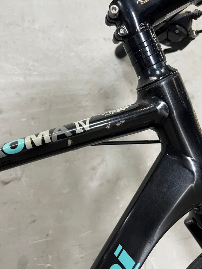 クロスバイク　 ビアンキ ローマ4 Bianchi ROMA 4 タイヤ新品❗️