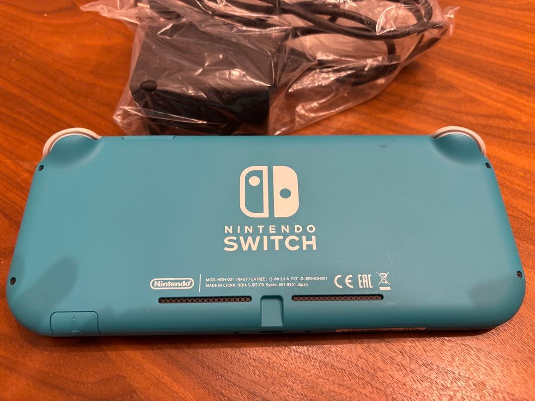 Nintendo Switch Lite ターコイズ　純正充電器付き