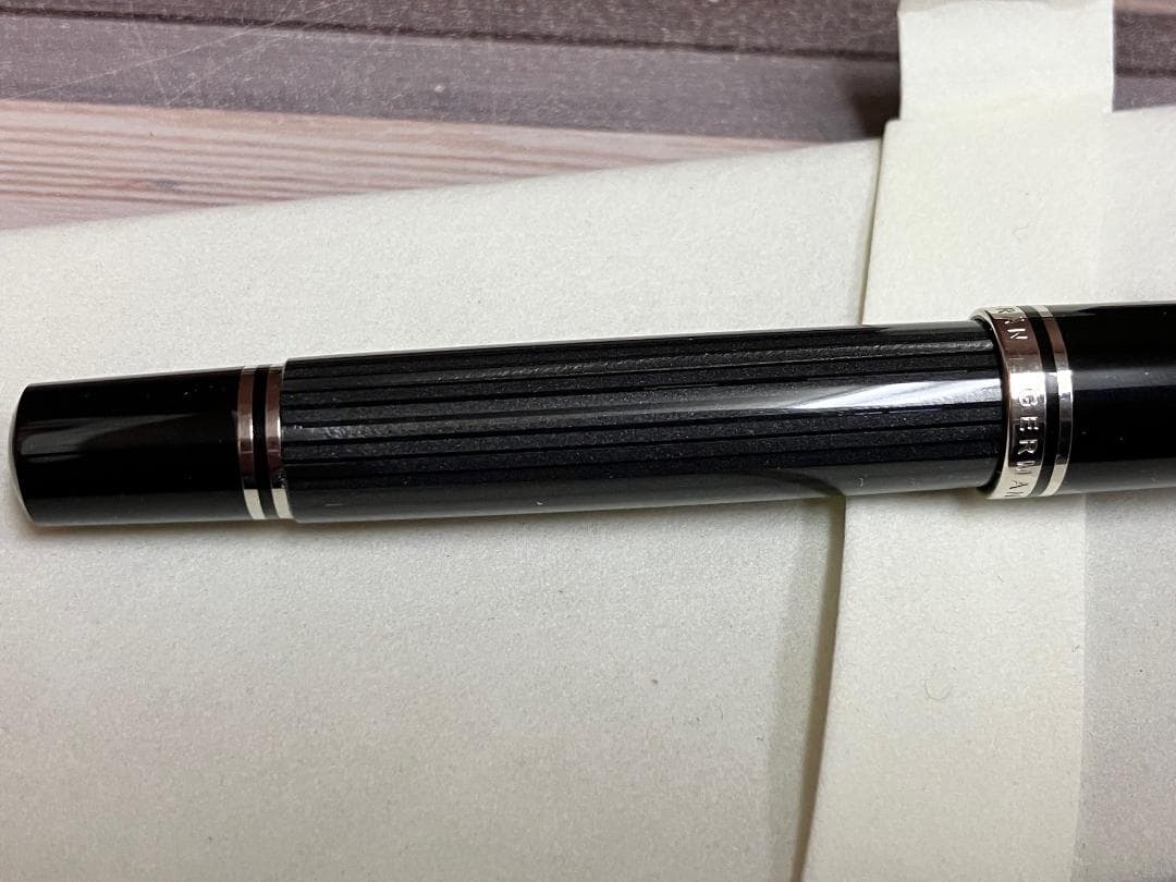 美品 ペリカン スーべレーン M805 ブラックストライプ 18金 750