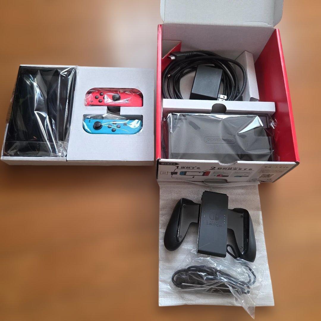 Nintendo Switch Joy-Con(L)ネオンブルー…