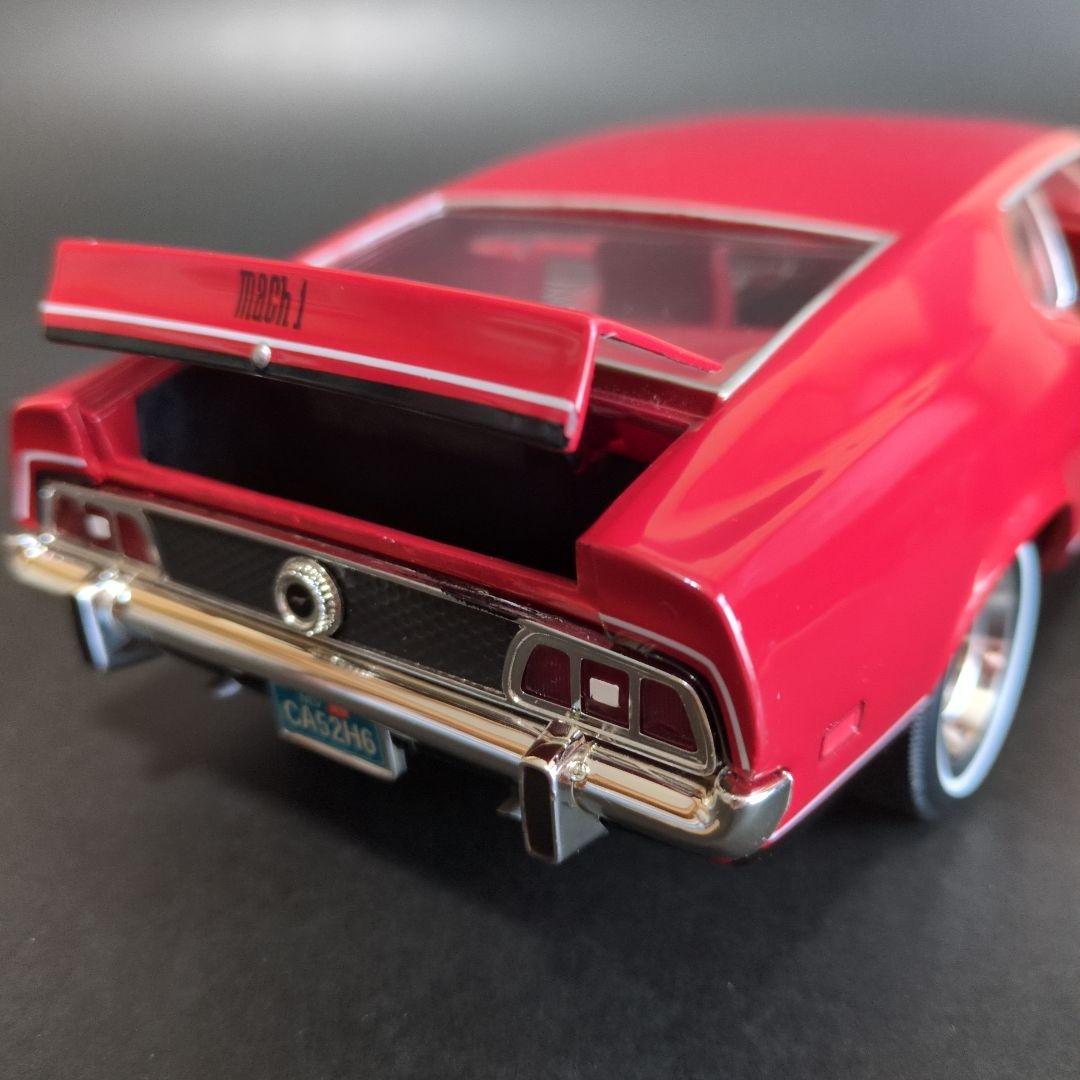 1/18ミニカー　フォード マスタング Mach 1