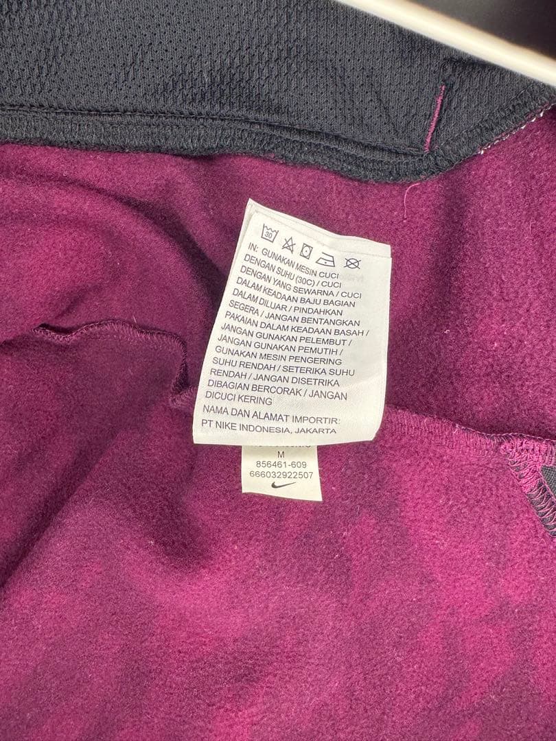 【Nike】極美品・超お得‼️フード付き ウェア アウター 洋服 ナイキ 古着