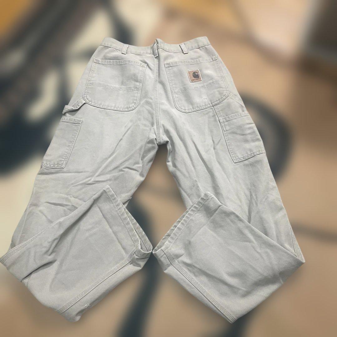 Carhartt ライトグレー カーゴパンツ