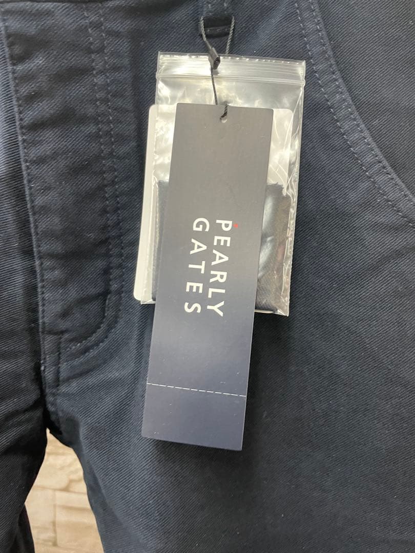 【新品未使用】パーリーゲイツ　PEARLY GATES メンズパンツ　サイズ4