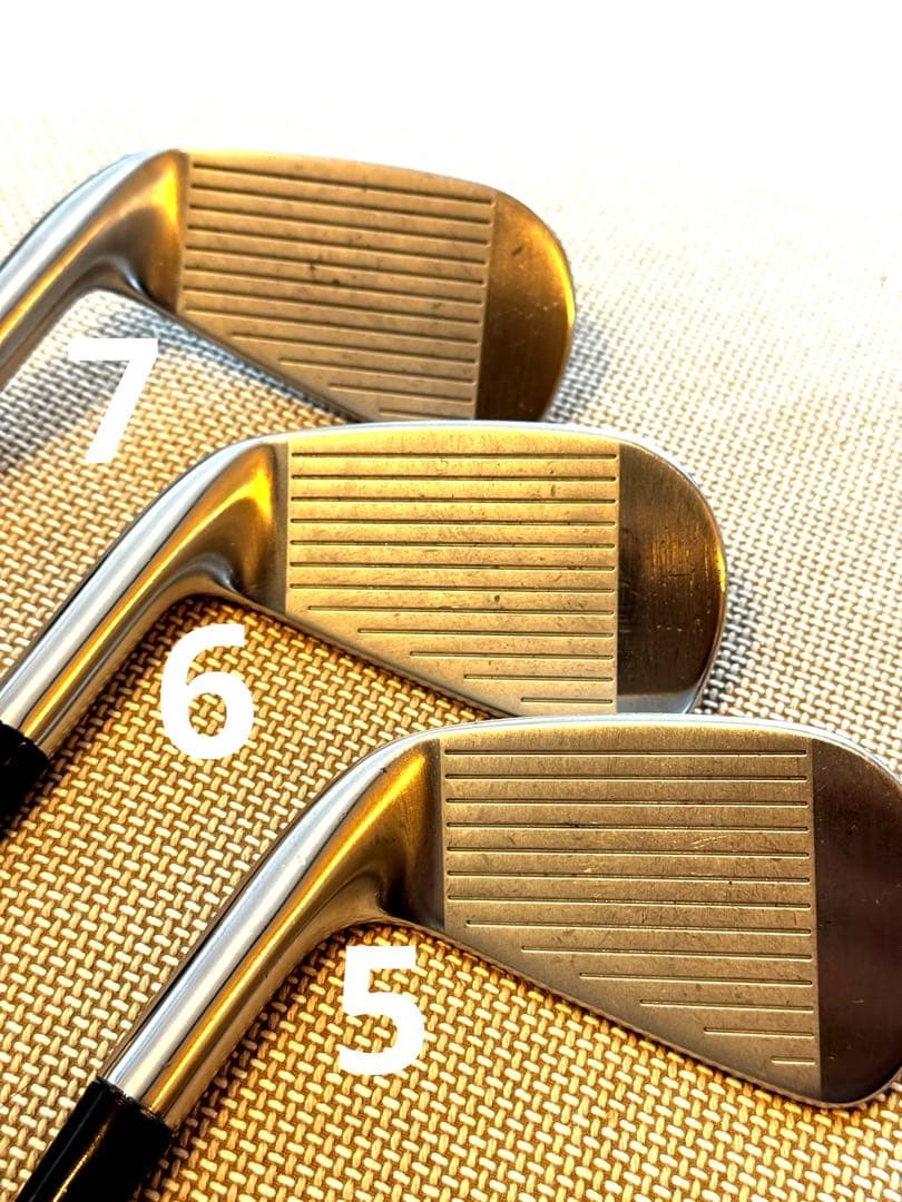 レアセッティング　タイトリスト　T100 2023 モーダス130