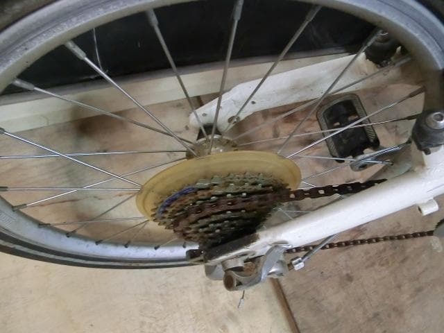 256：DAHON Mu 折り畳み自転車　ジャンク　引取限定：埼玉県所沢市