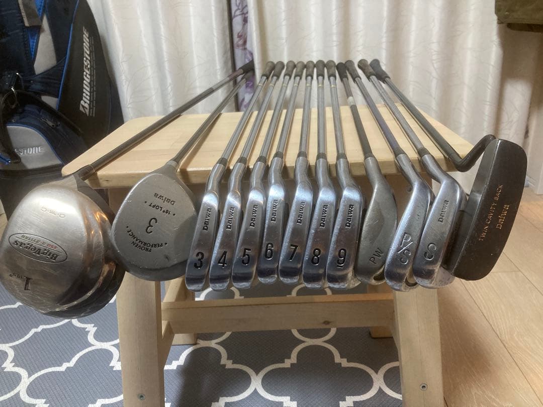 Daiwa ブリヂストン　他　クラブセット　キャディバッグ　アイアン　初心者向け