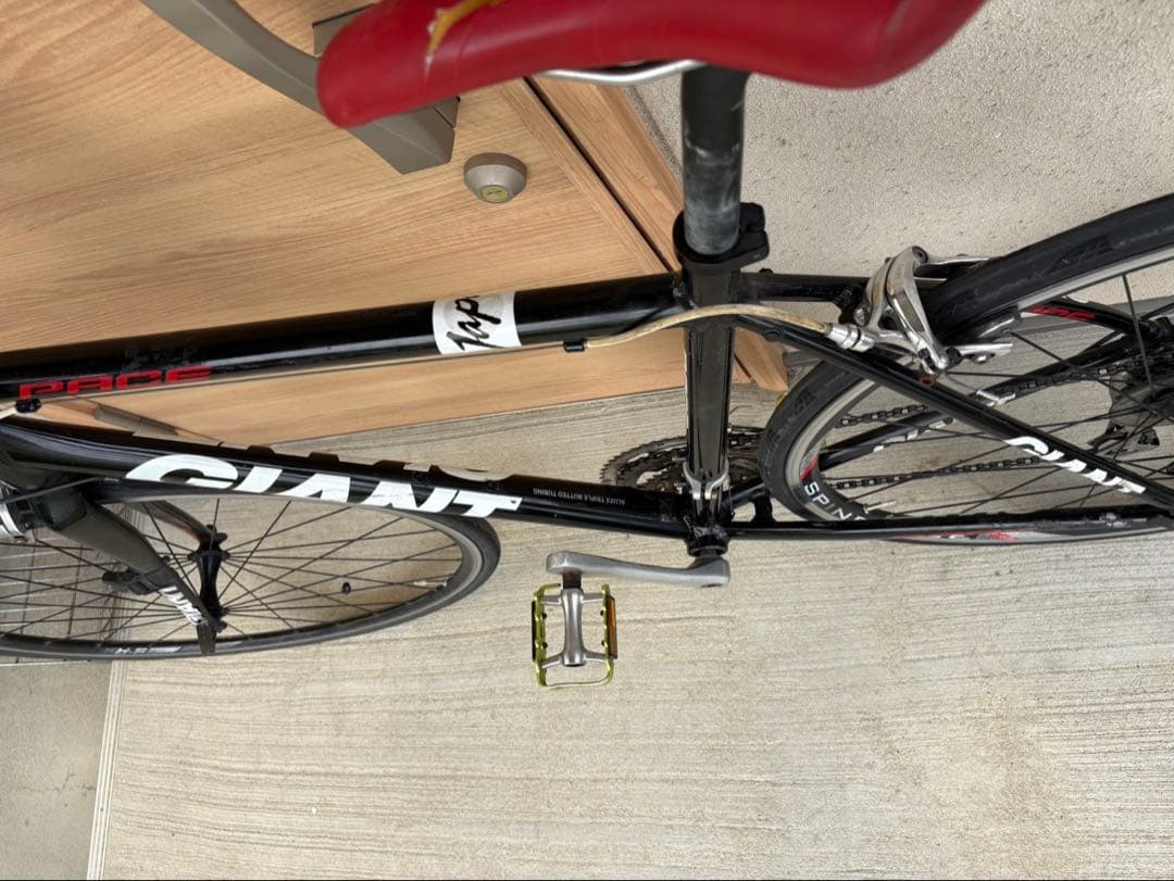 GIANT PACE ロードバイク　タイヤ、チューブ、ホイール、チェーンおまけ付