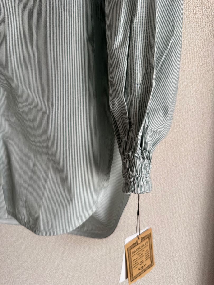 新品ビアズリー ジレシャツセット