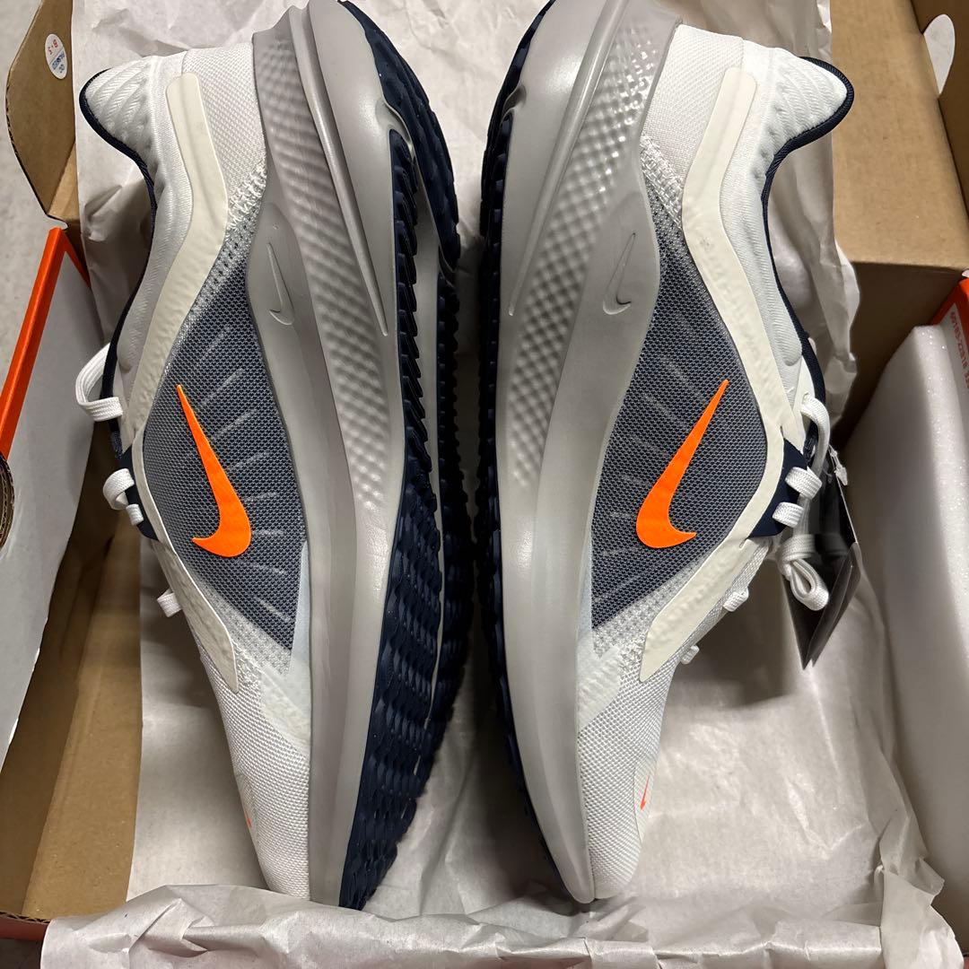 NIKE quest5 ランニングシューズ　27.5cm 新品未使用品