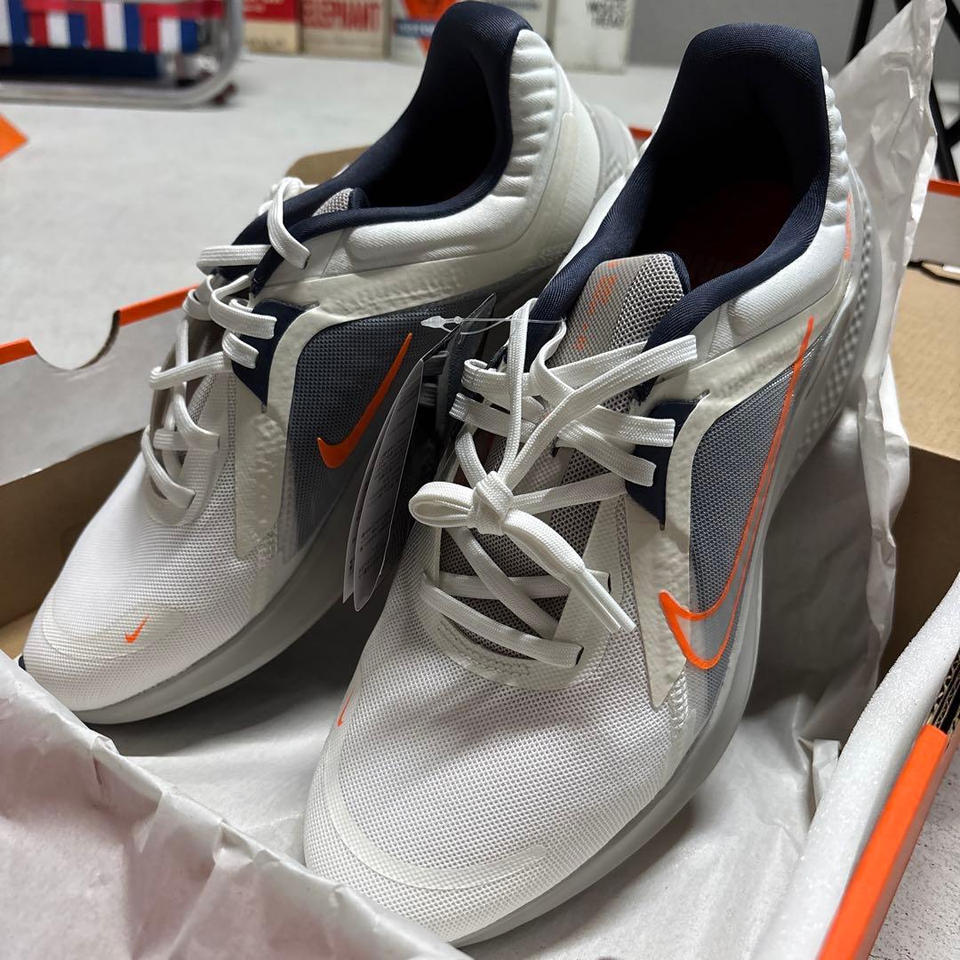 NIKE quest5 ランニングシューズ　27.5cm 新品未使用品