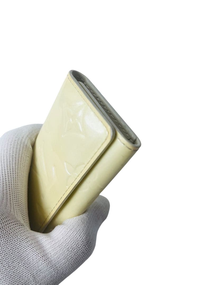 美品✨ LOUIS VUITTON ルイヴィトン ヴェルニ 4連キーケース