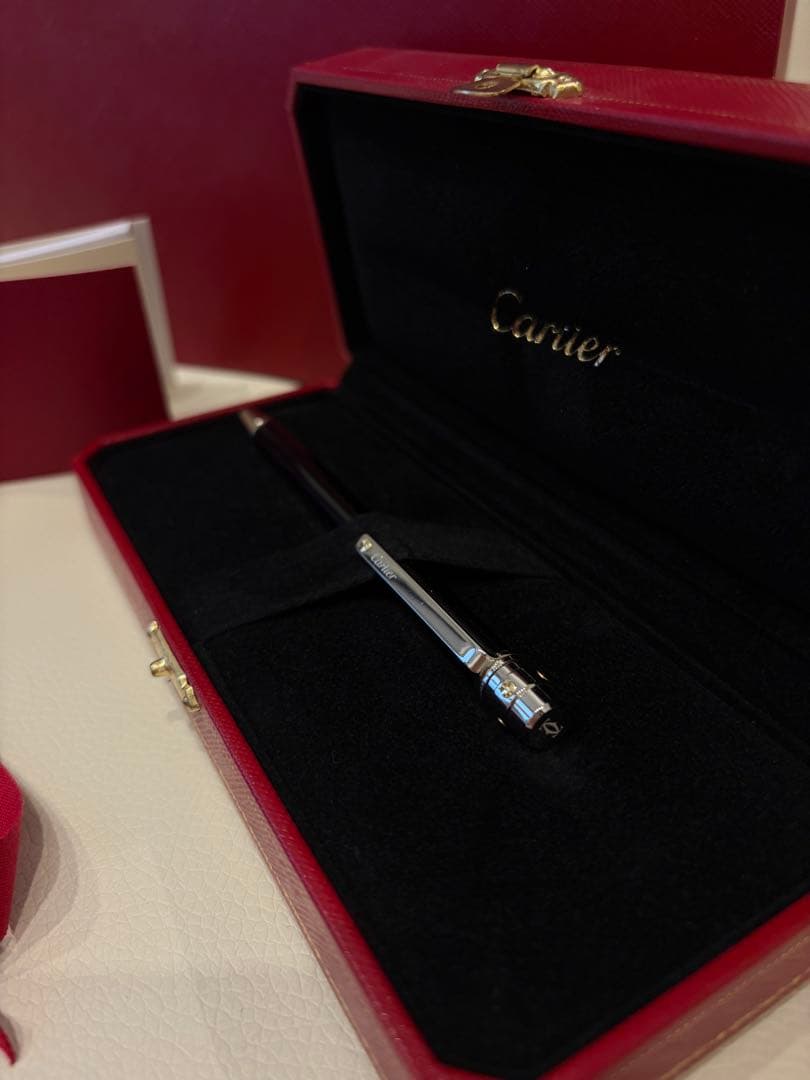 Cartier ボールペン　ブラック