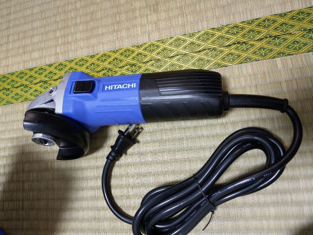 日立　サンダー