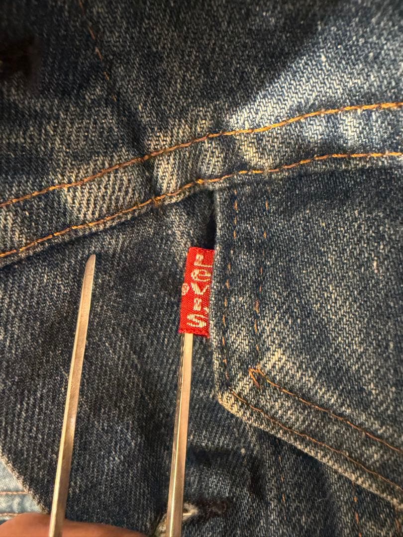 パ*ダ様 ヴィンテージ LEVI'S 70505 ケアタグ付き サイズ40 アメ
