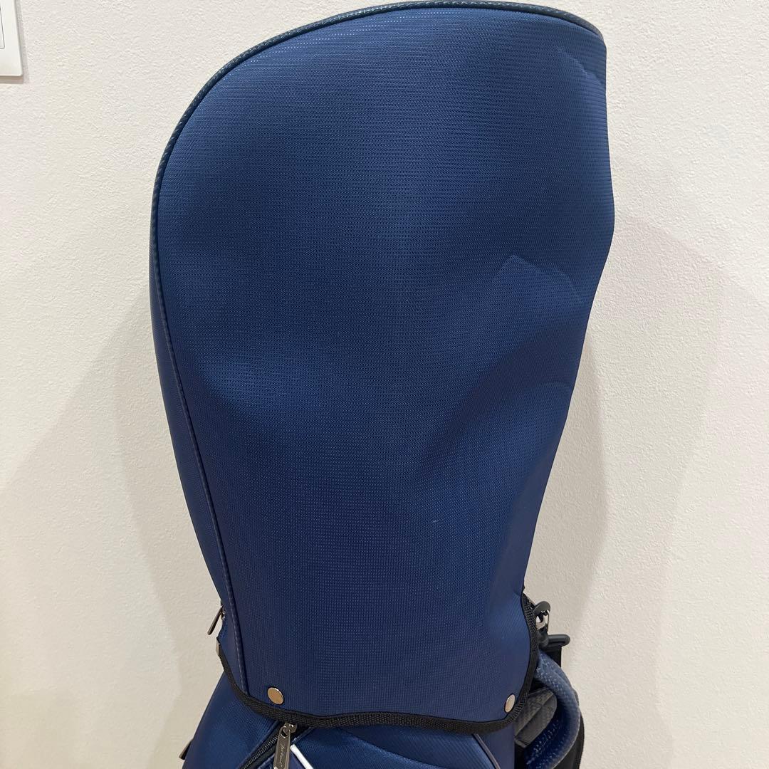 美品　タイトリスト　キャディーバッグ　ブルー　収納多数　軽量　すぐ使える