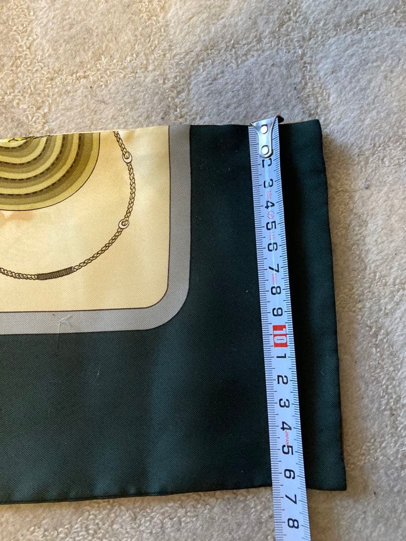 HERMESエルメス シルクスカーフ　Julia Abadie ヴィンテージ