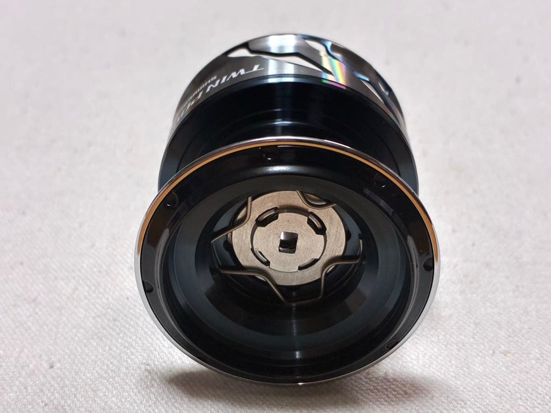 や*り様 【未使用品】シマノ リール 21ツインパワーSW 4000XG【純正ス