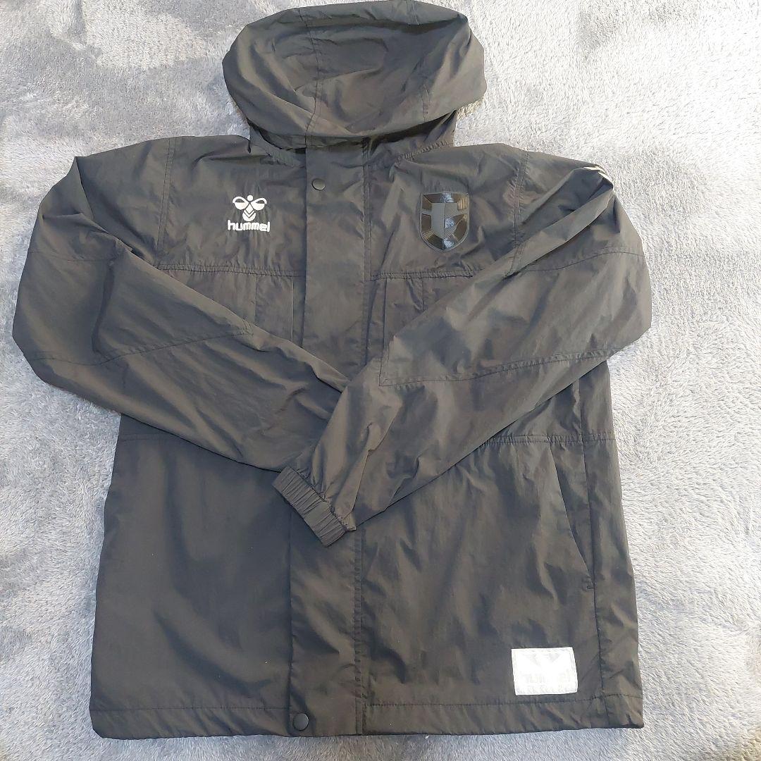 ガンバ大阪　hummel 　ナイロンパーカー