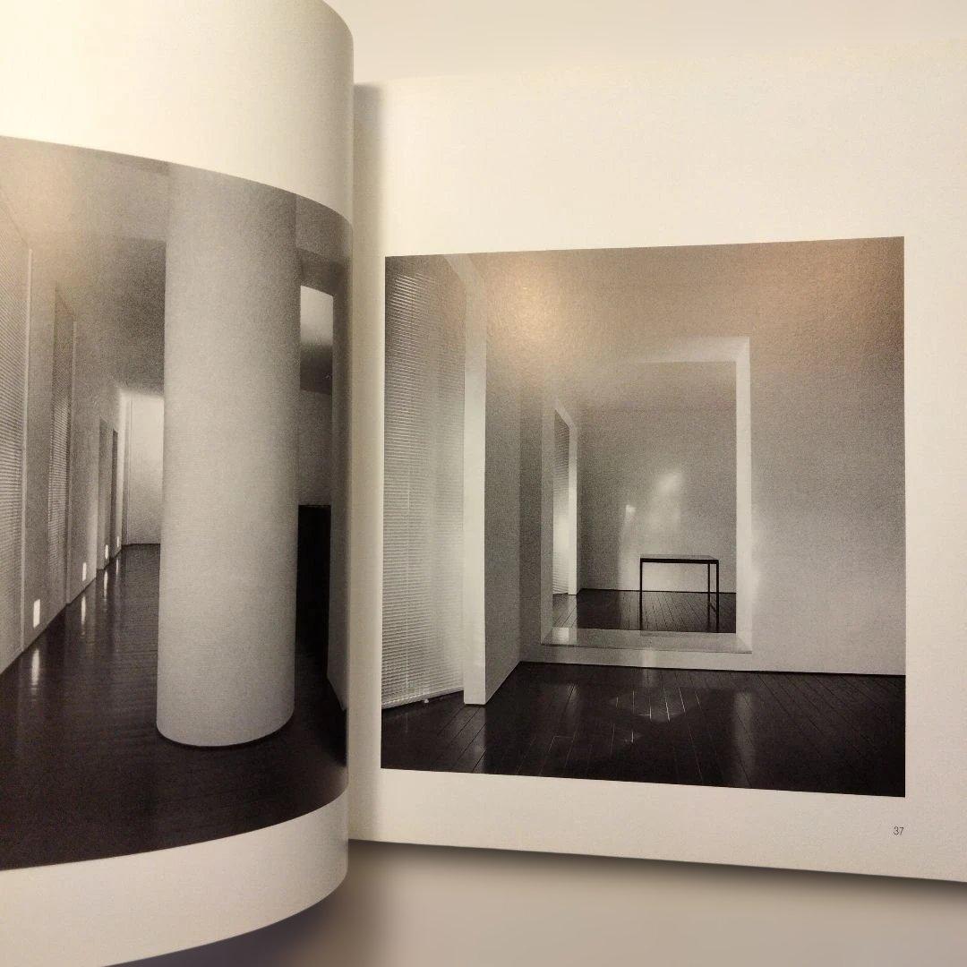 「 John Pawson 」ジョン·ポーソンの作品集 スペイン製