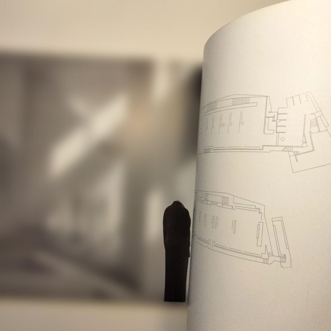 「 John Pawson 」ジョン·ポーソンの作品集 スペイン製