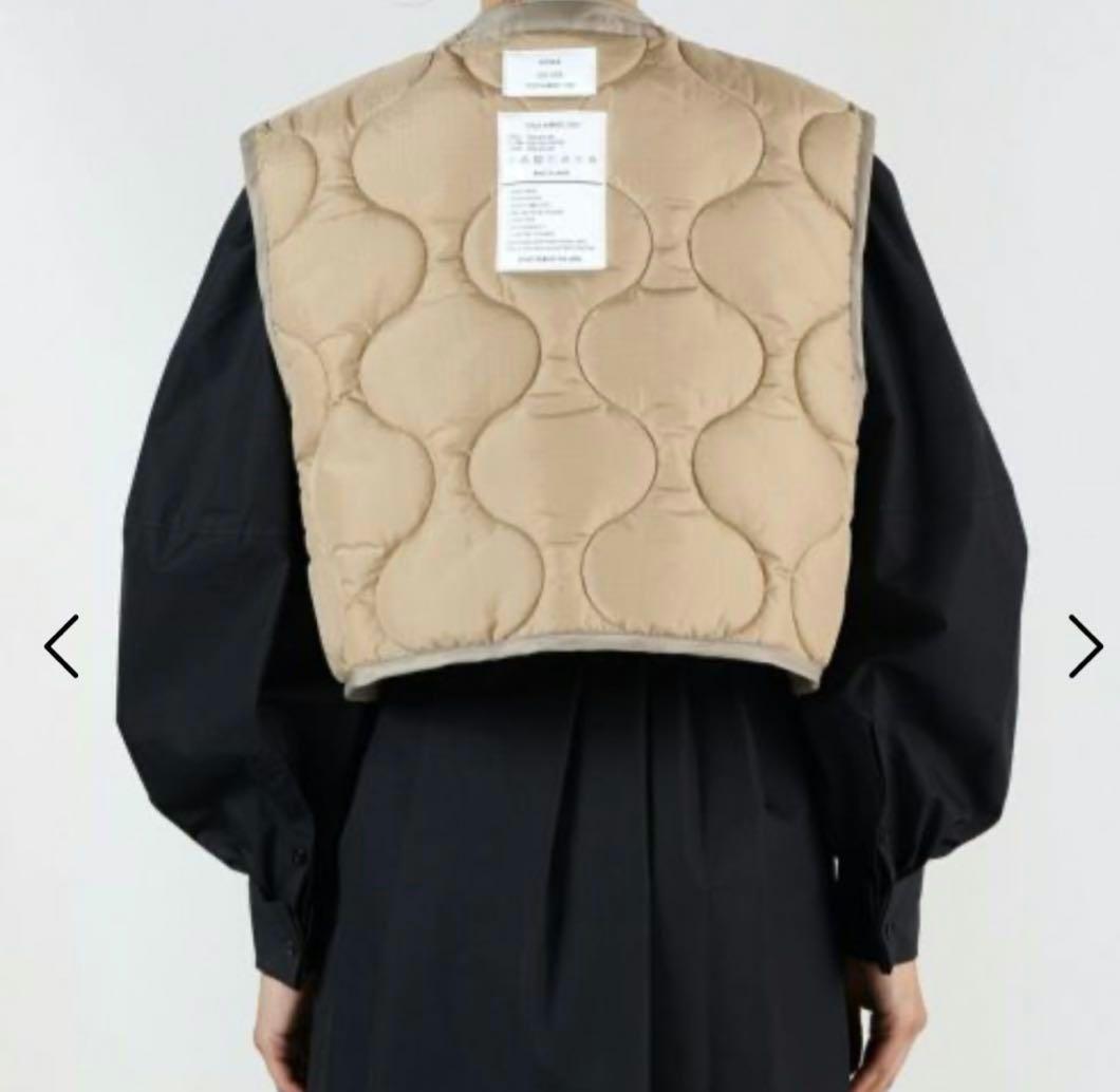 トップス HYKE 23AW QUILTED CROPPED VEST