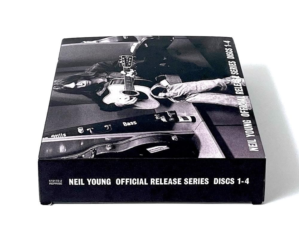 GOLD CD ニール・ヤング OFFICIAL RELEASE SERIES