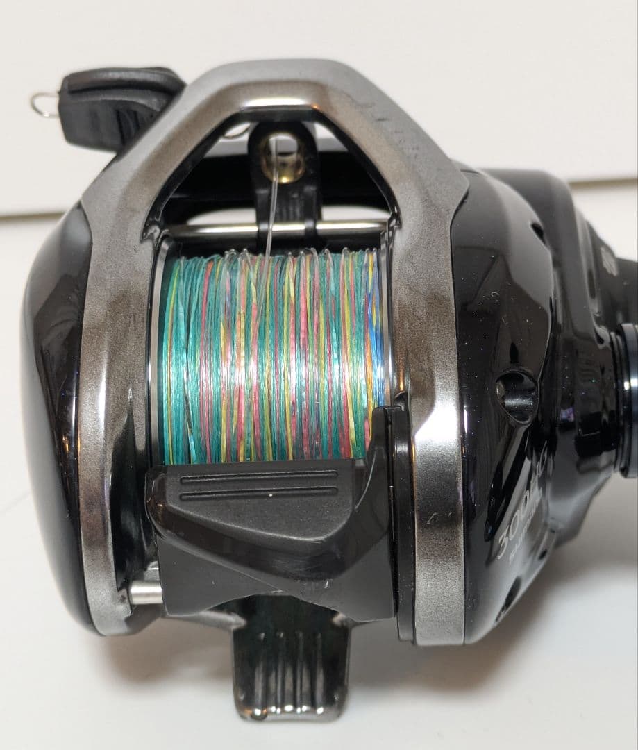 美品！シマノ 17 グラップラー　GRAPPLER　300HG　(右巻き)