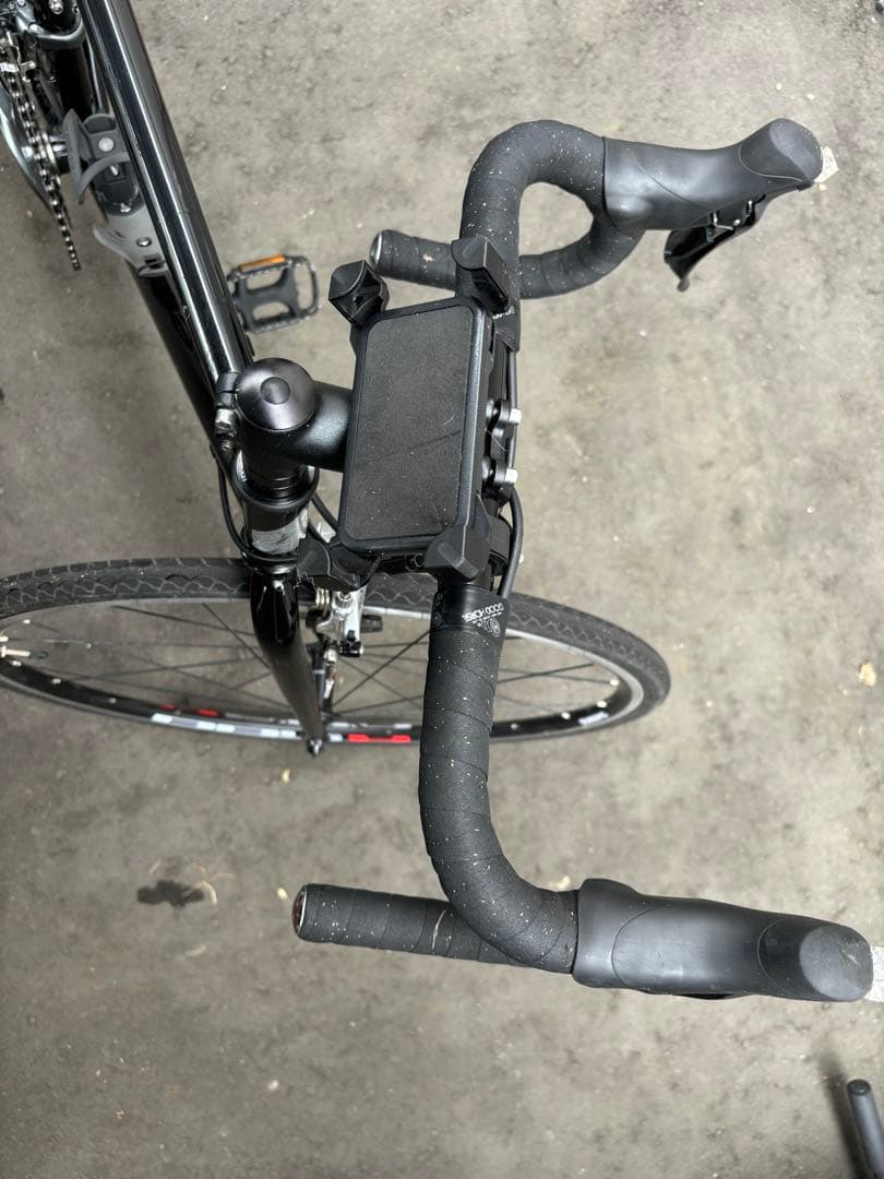 ロードバイク　NEW クラリス搭載　ホイルシマノ　ギヤクランクもシマノクラリス