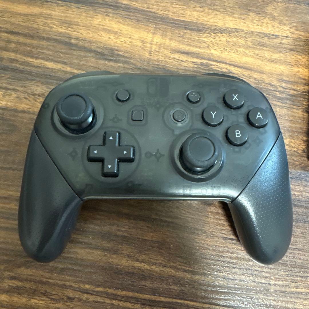 Nintendo Switch 本体 & Pro Controller セット