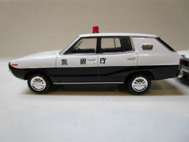トミカLVネオ/新品未開封トミカショップニッサンスカイラインバン パトロールカー