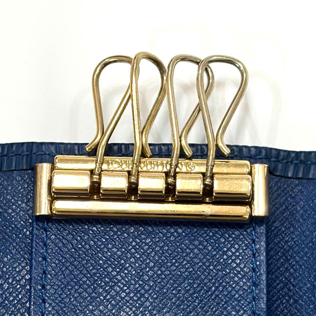 天使エンジェル様⭐️【美品】LOUIS VUITTON 4連キーケース ブルー