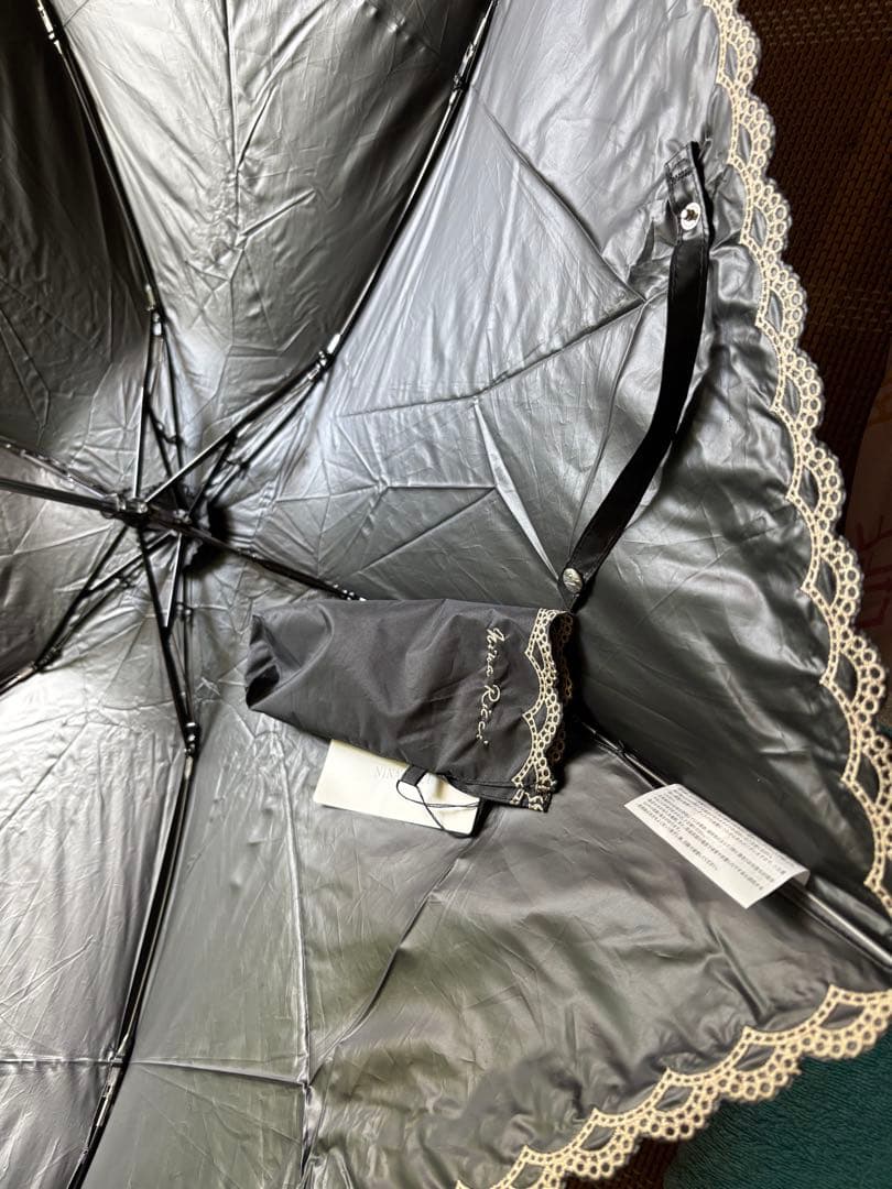 Nina Ricci 黒 折りたたみ傘 晴雨兼用