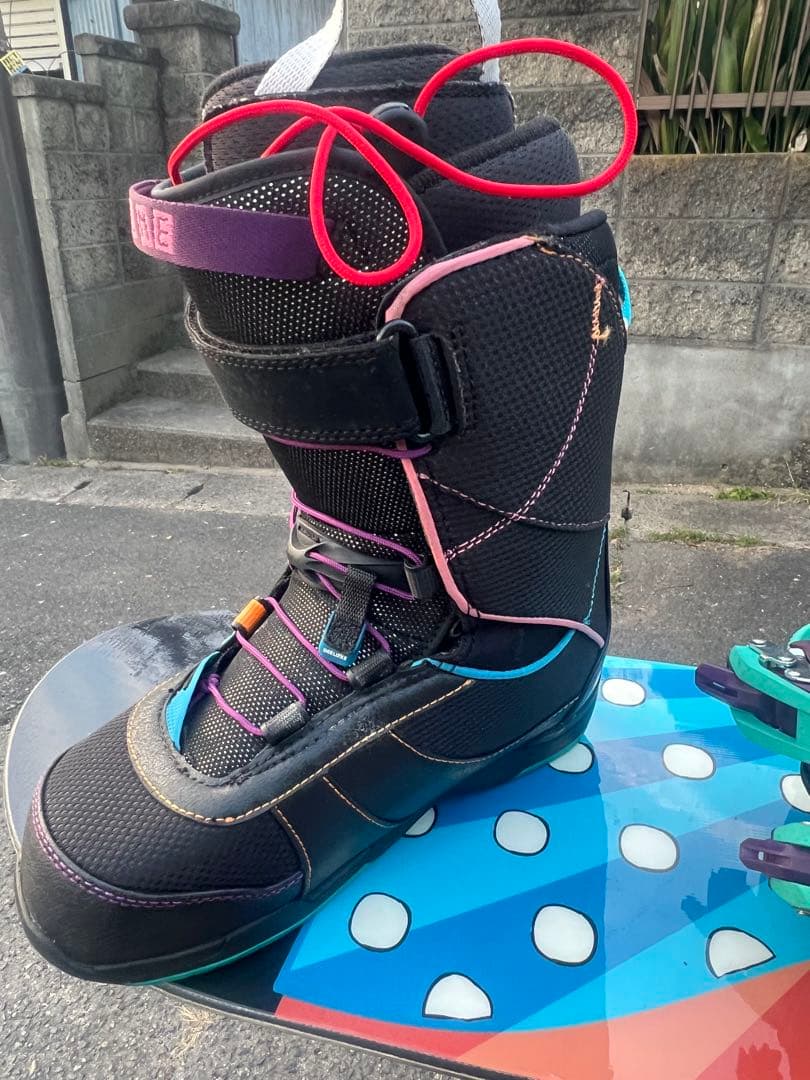 女性、グラトリに最適‼︎BOUNDの板とビンディング、ブーツのセット