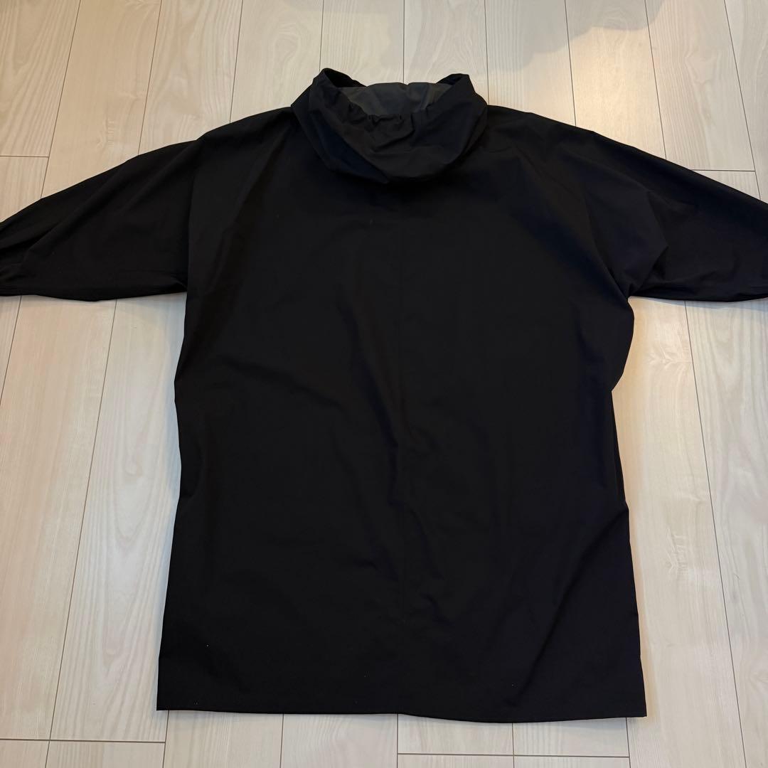 【ユニクロ×セオリー】ブロックテックコート Mサイズ