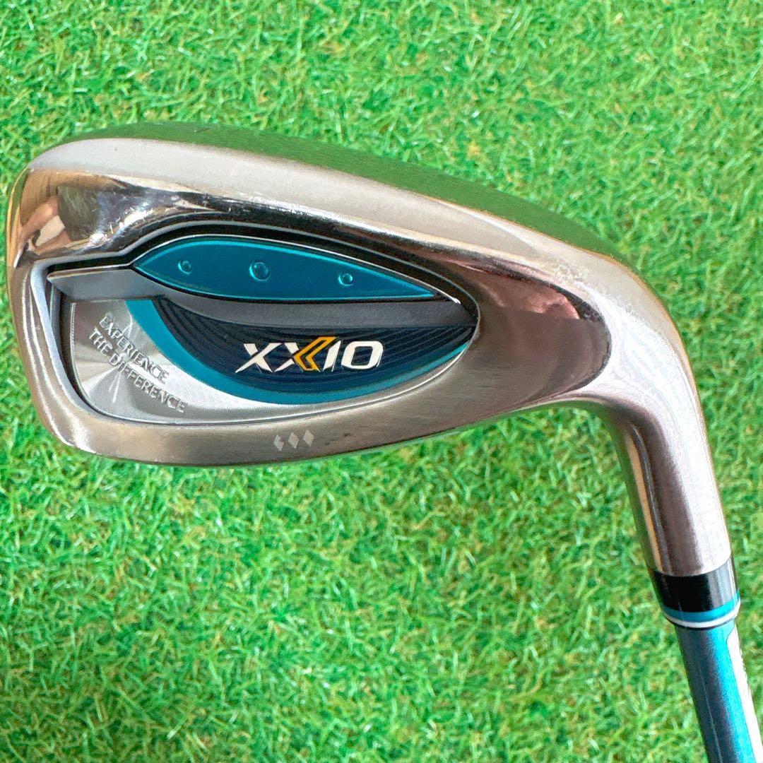 美品　試打のみ　ゼクシオ13 レディース　7番アイアン 単品　L 女性用　②