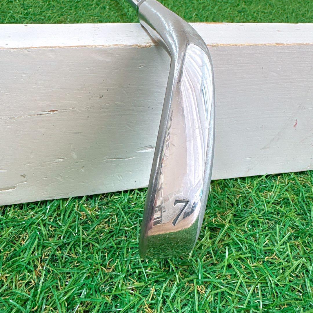 美品　試打のみ　ゼクシオ13 レディース　7番アイアン 単品　L 女性用　②