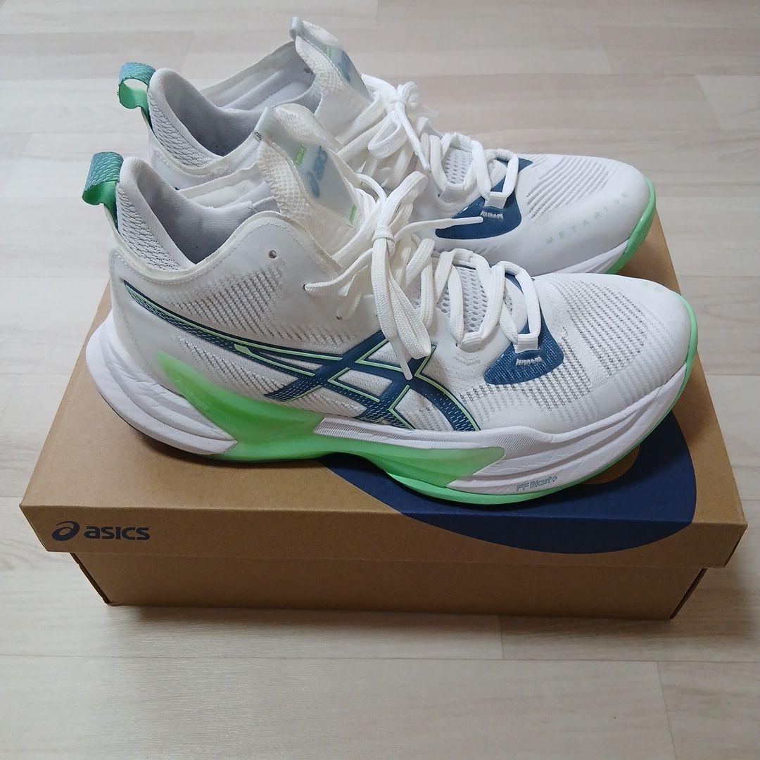 新品並みの美品　ASICS RISE2 バレーボールシューズ 27cm