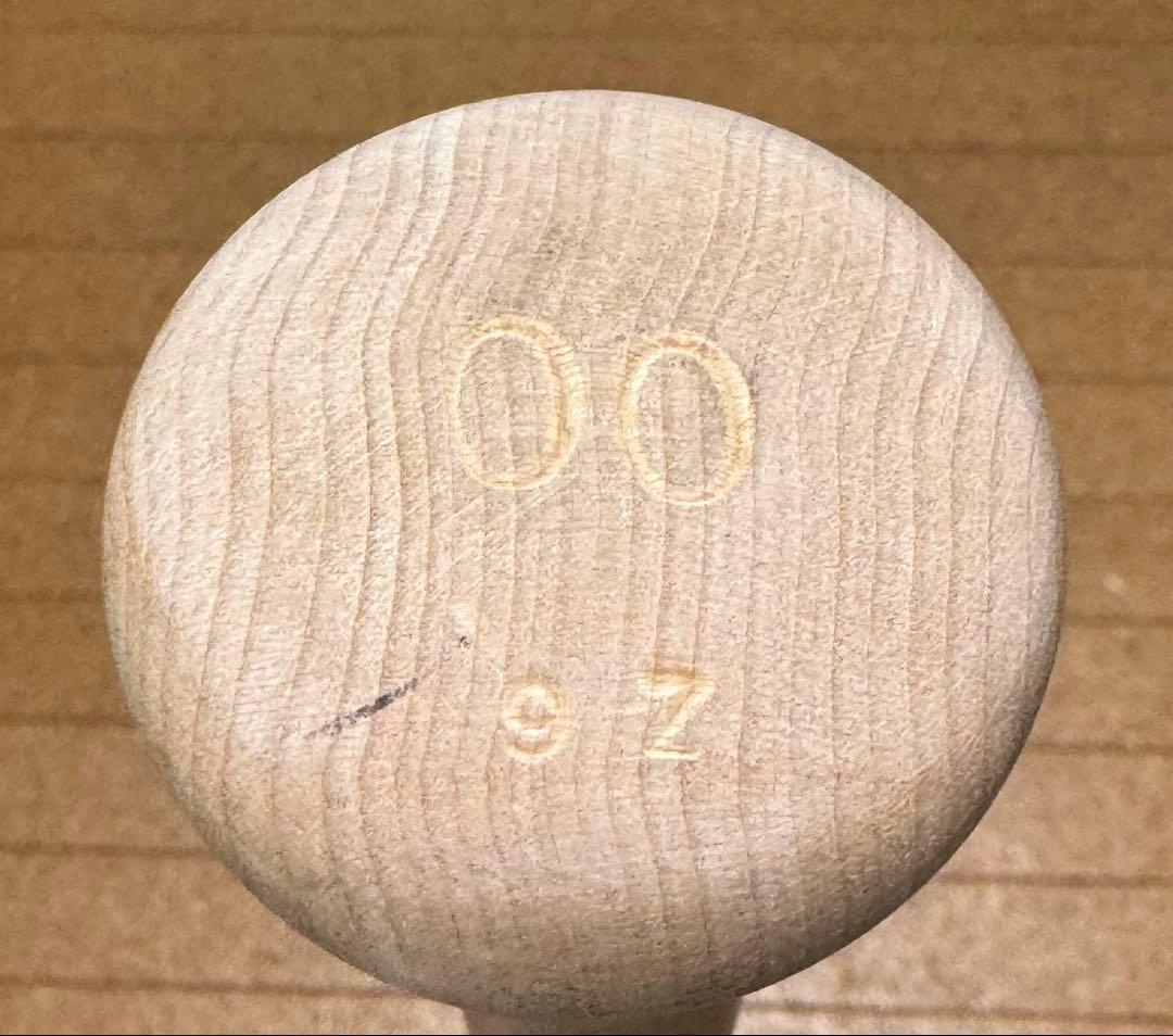 軟式用木製バット　ミズノ　プロフェッショナルモデル