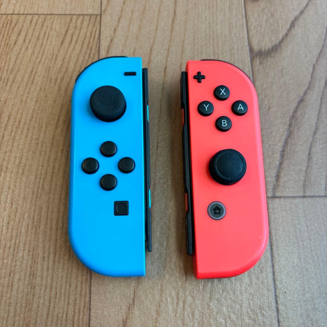 ニンテンドー　任天堂　Nintendo Switch 本体　赤　青　スイッチ