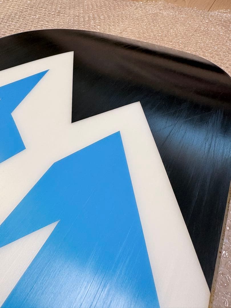 JONES MOUNTAIN TWIN スノーボード　151 Wax済み