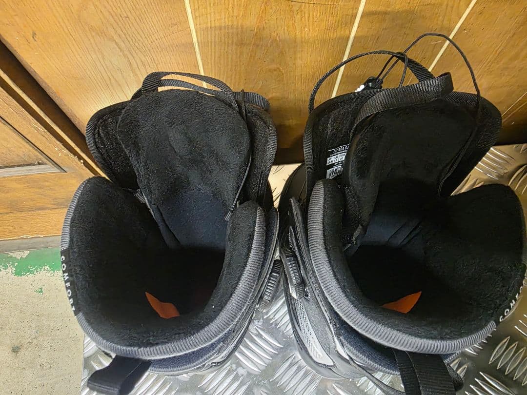 Salomonの「IVY BOA SJ BOA」スノーボードブーツ