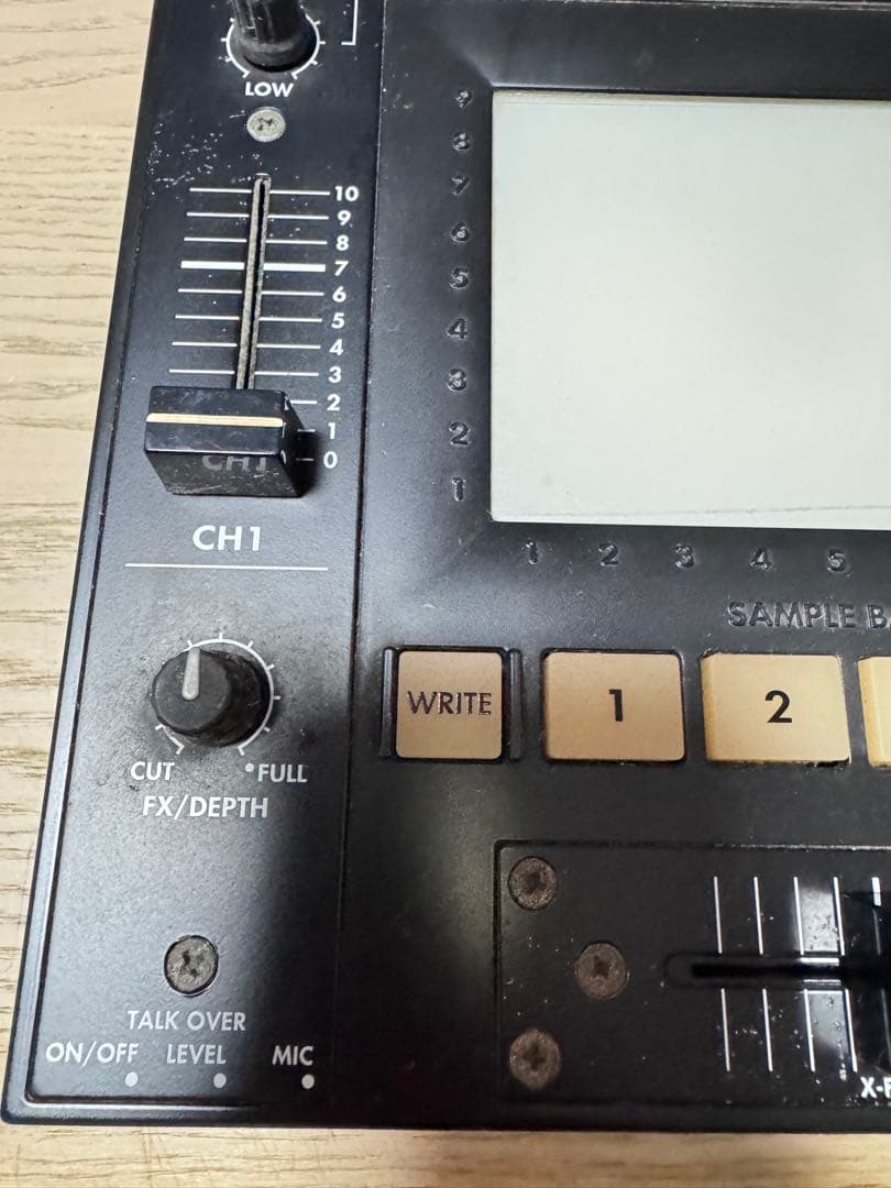 ジャンク　KORG KAOSS MIXER modelKM-2 アダプターなし