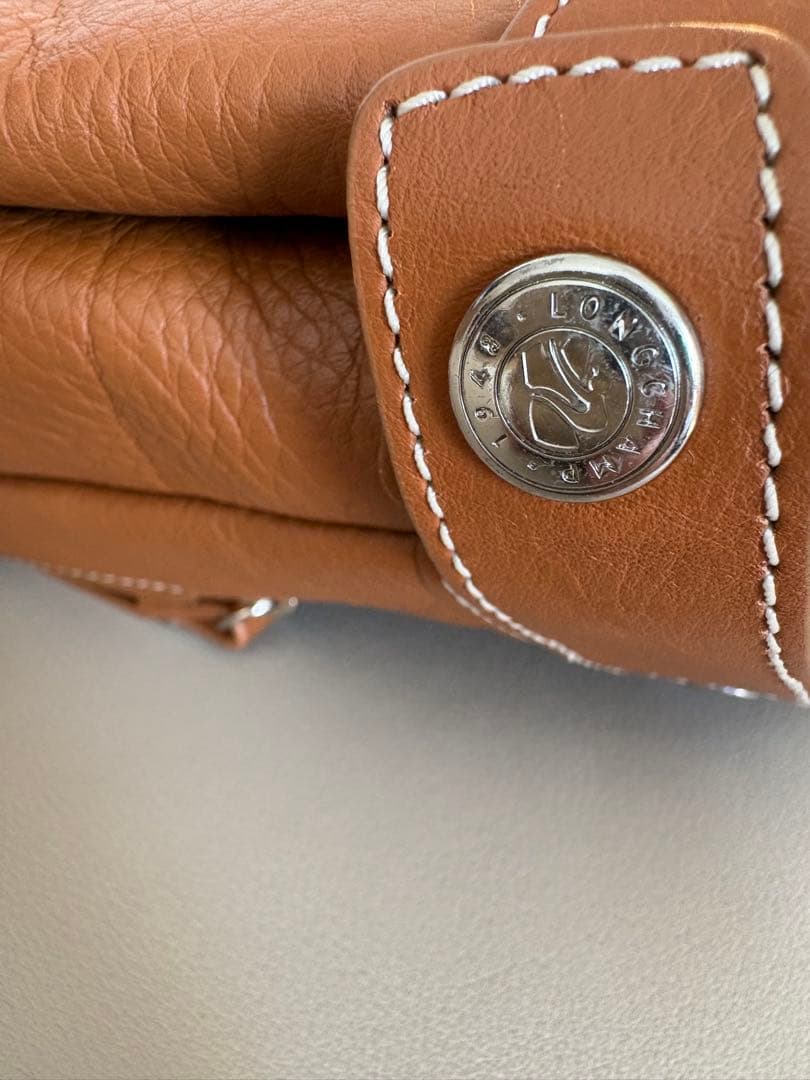 ロンシャン 茶　レザーショルダーバッグ
