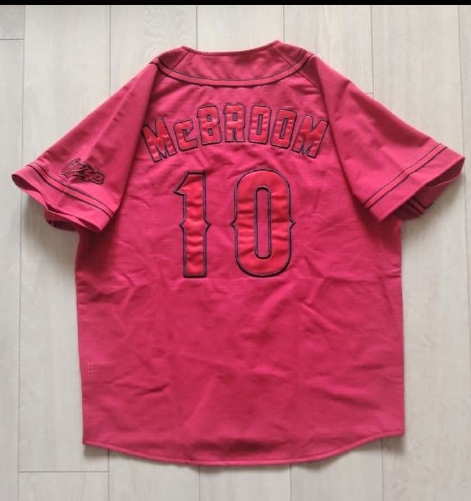 広島　カープ　マクブルーム　ハイクオリティ　ビジター　ユニフォーム　デザイン　S