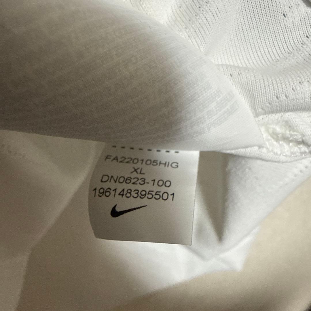 イングランド代表ホームユニフォーム　トレントアレクサンダーアーノルド　背番号10