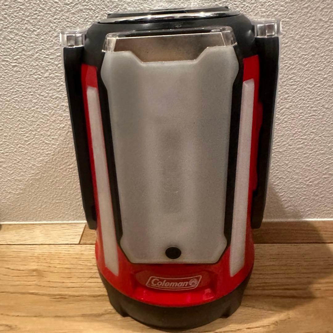 【値下げ‼️】カバー付き！！！コールマン　ランタン　Coleman USBポート付
